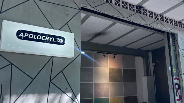 Apolocryl Microcemento